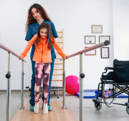 Explore Hollywood Hills Recovery for Personalized Rehab Programs