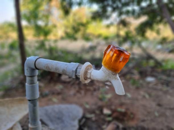 Modern Techniques Plumbers Use to Find and Fix Hidden Water Leaks