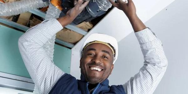 Customer Reviews: Choosing the Best HVAC Contractor Service