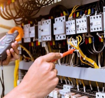 Handle High-Volume Waste Efficiently Via Roll On Roll Off Skip Hire London