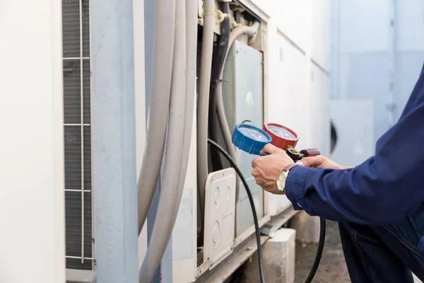 Emergency Plumber for Immediate Home and Commercial Help