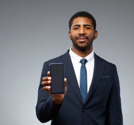 Face Swap Online with AI &ndash; Create Fun & Professional Edits