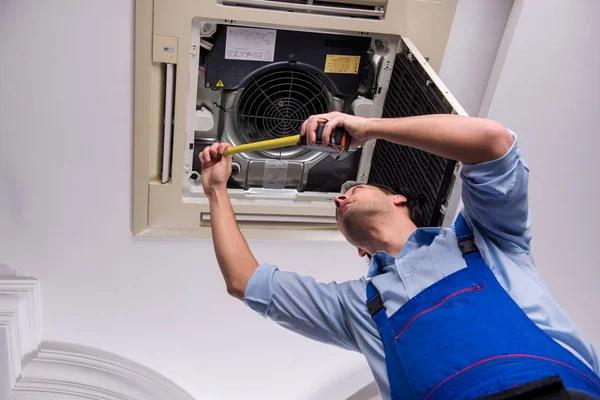 When to Call an HVAC Contractor for Repairs or Installation