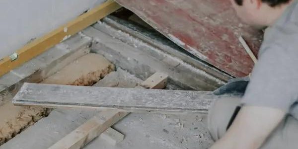 Crawlspace Repairs: Fixing Sagging Floors and Weak Supports