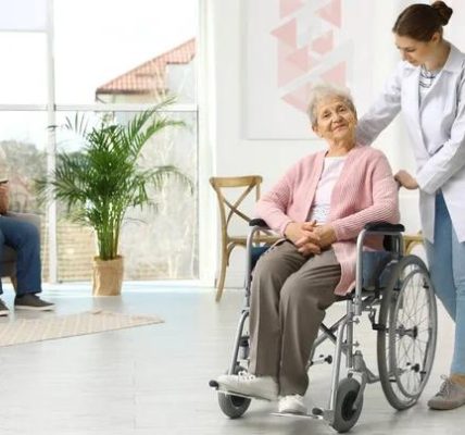 Professional Senior Support and Comfort With Aspen Grove Hospice