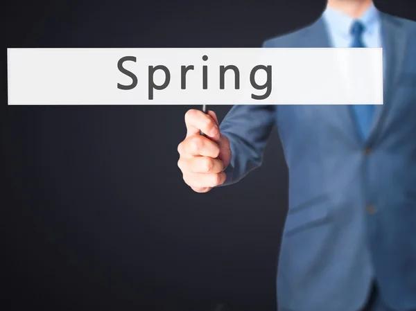 How to Prepare Your HVAC System for Spring Weather