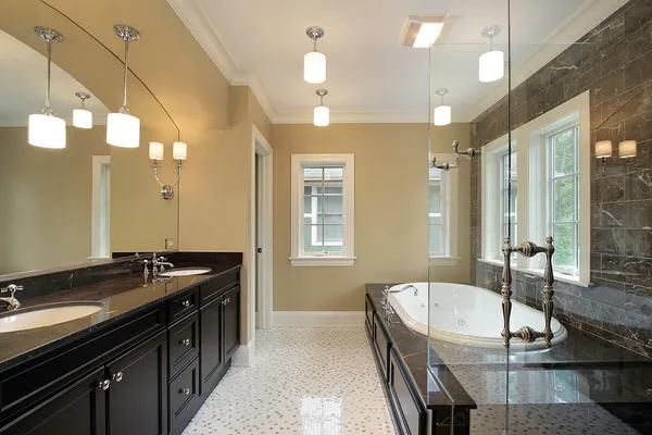Luxury Bathroom Remodeling Trends Every Homeowner Should Know Before Renovating