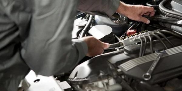 Why Choose a Local Mechanic in Baltimore